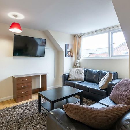 Newcastle City Studio Apartments ภายนอก รูปภาพ