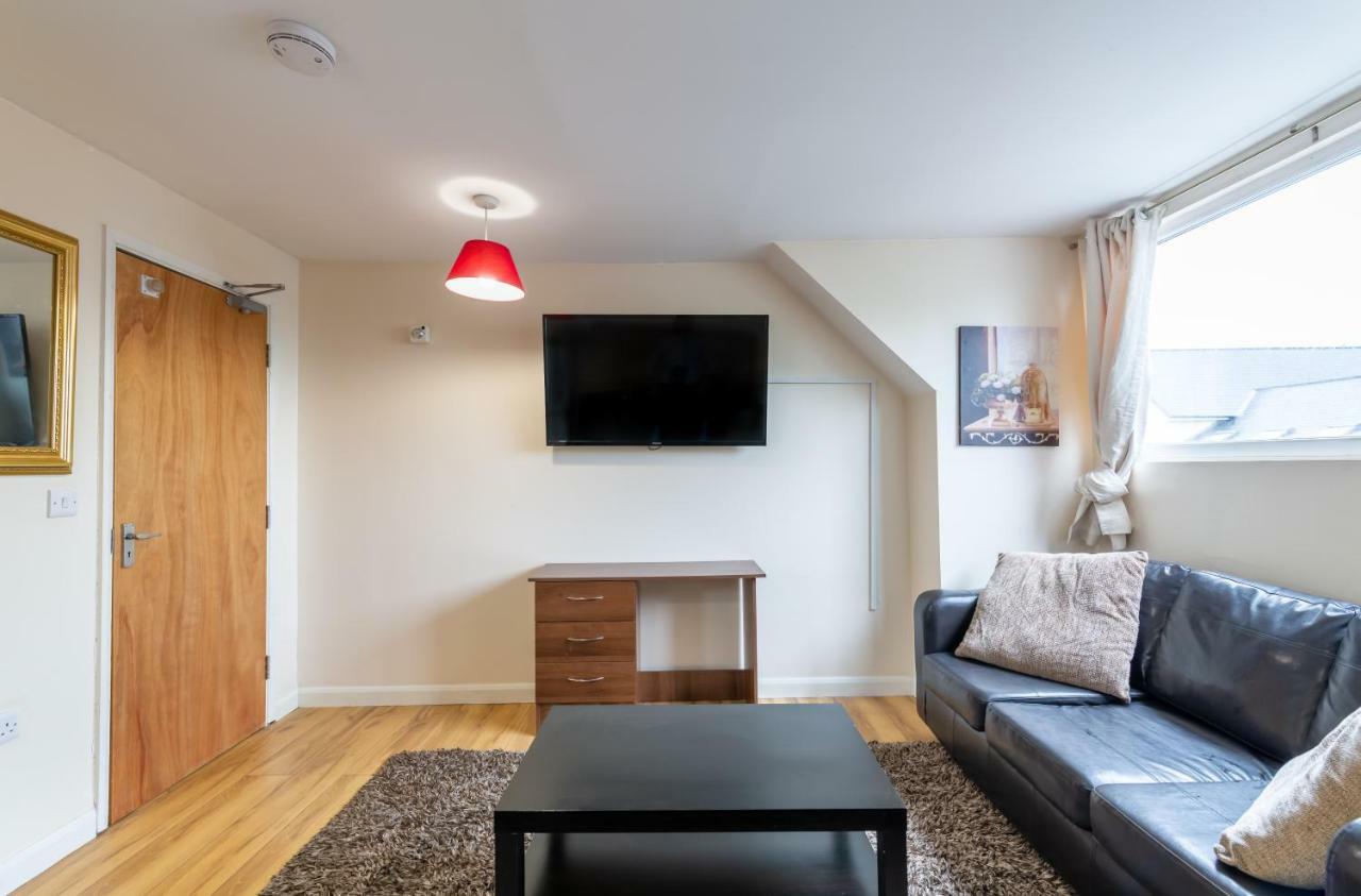 Newcastle City Studio Apartments ภายนอก รูปภาพ